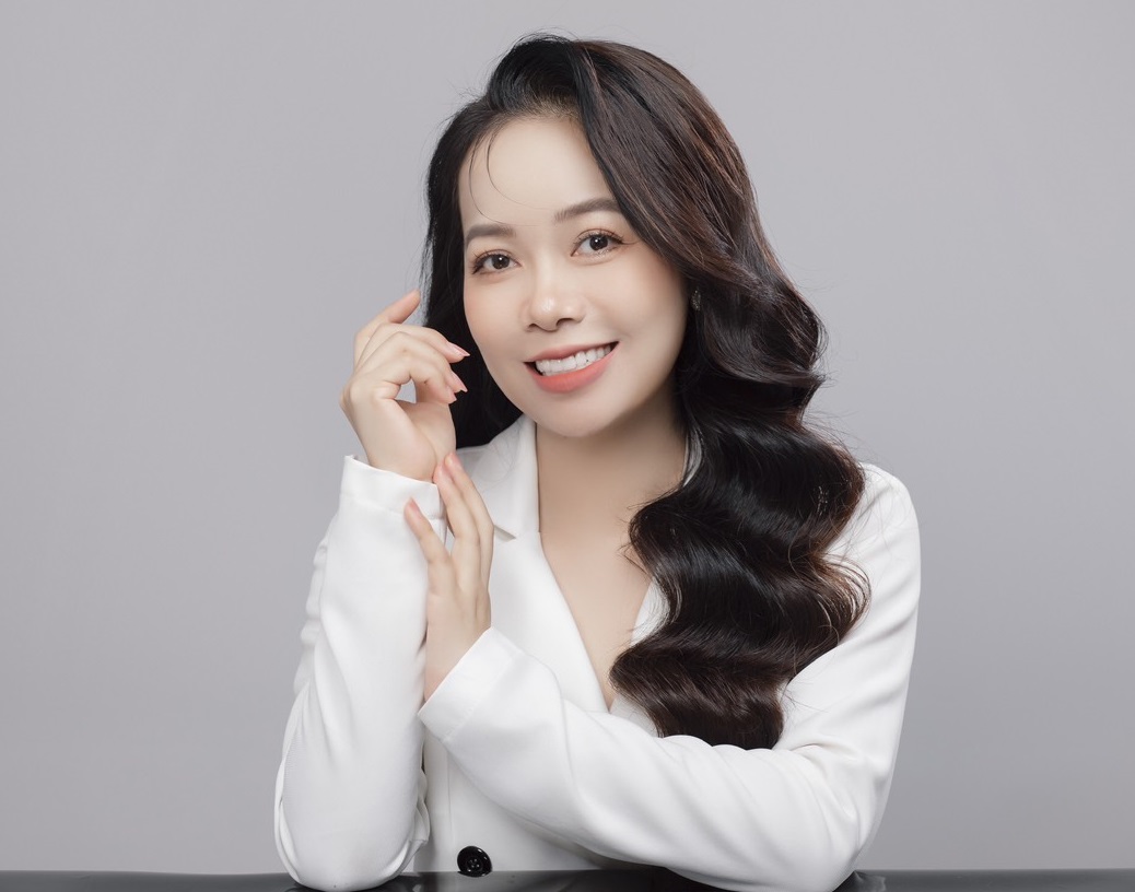 Thuỳ Teresa